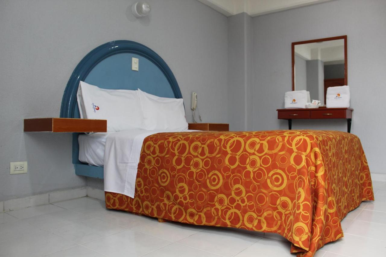 Hotel Central Puebla de Zaragoza Esterno foto