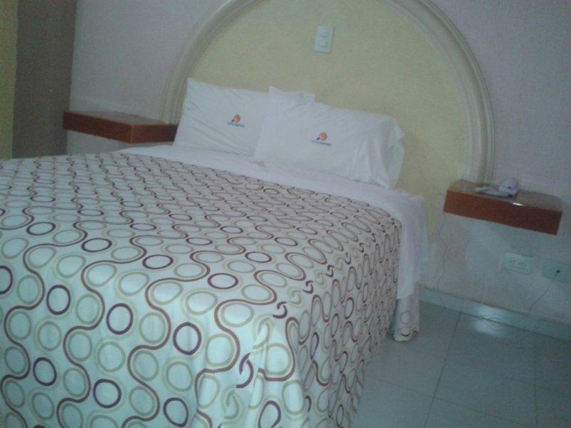 Hotel Central Puebla de Zaragoza Esterno foto